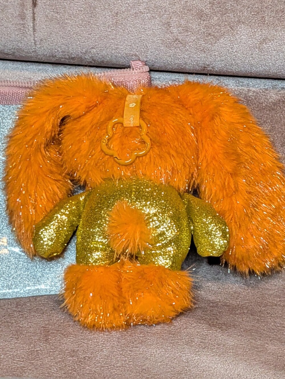 CJ Hendry Limited Edition JUJU Sparkle Collectible Keychain - Cleo - Picture 3 of 3